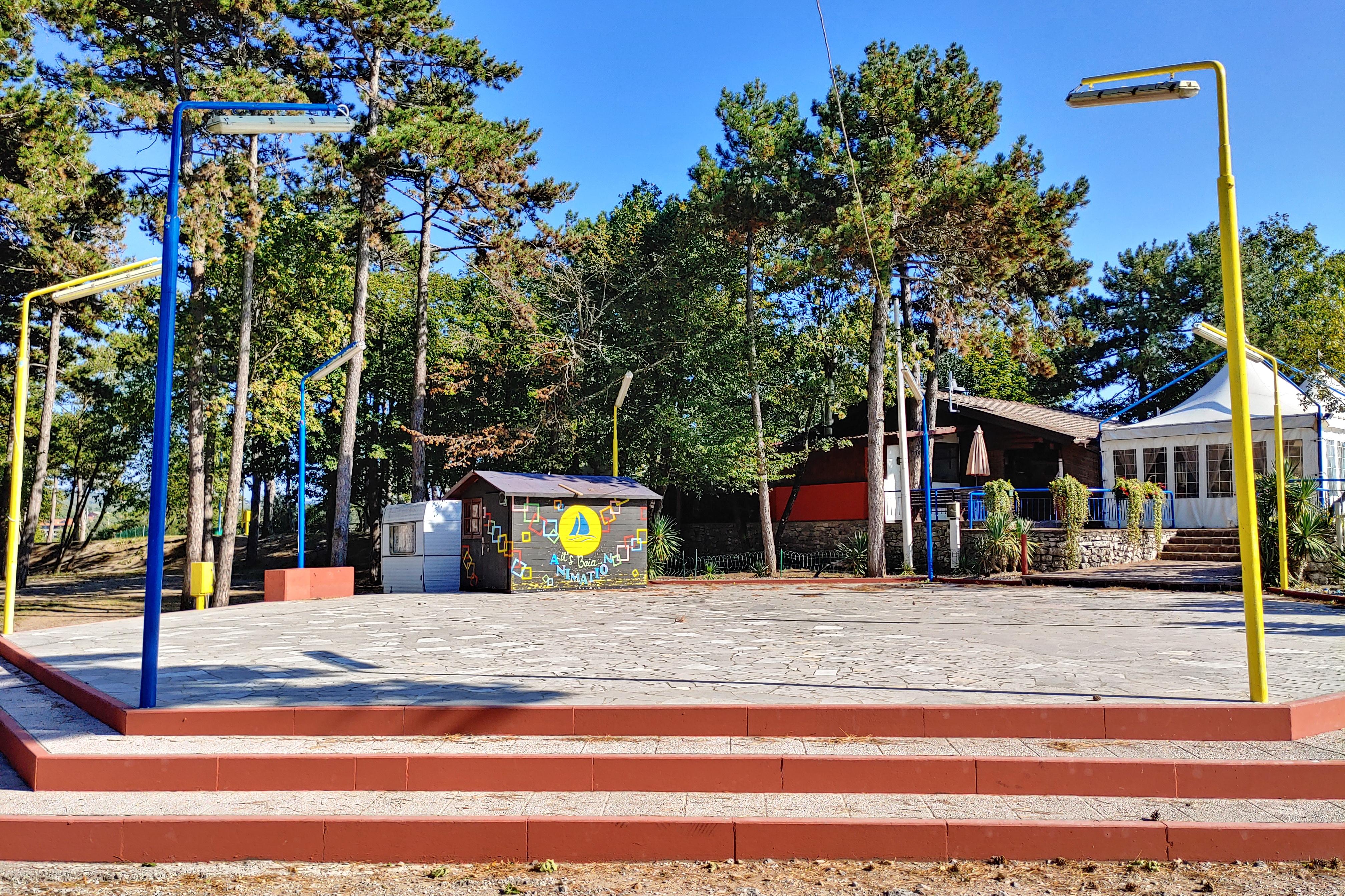 Camping Village Mare Pineta Sistiana Eksteriør billede