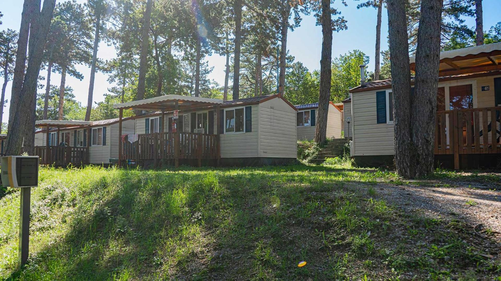 Camping Village Mare Pineta Sistiana Eksteriør billede